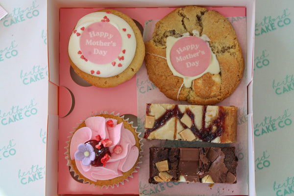 Mother's Day Tea & Cake Gift Box